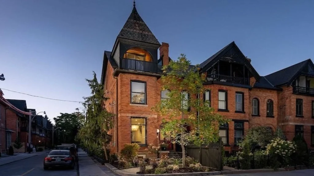 Victorian home in Cabbagetown Toronto