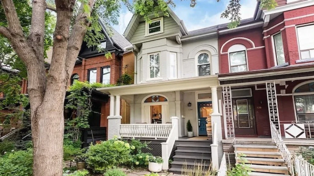 Victorian home in Trinity Bellwoods Toronto