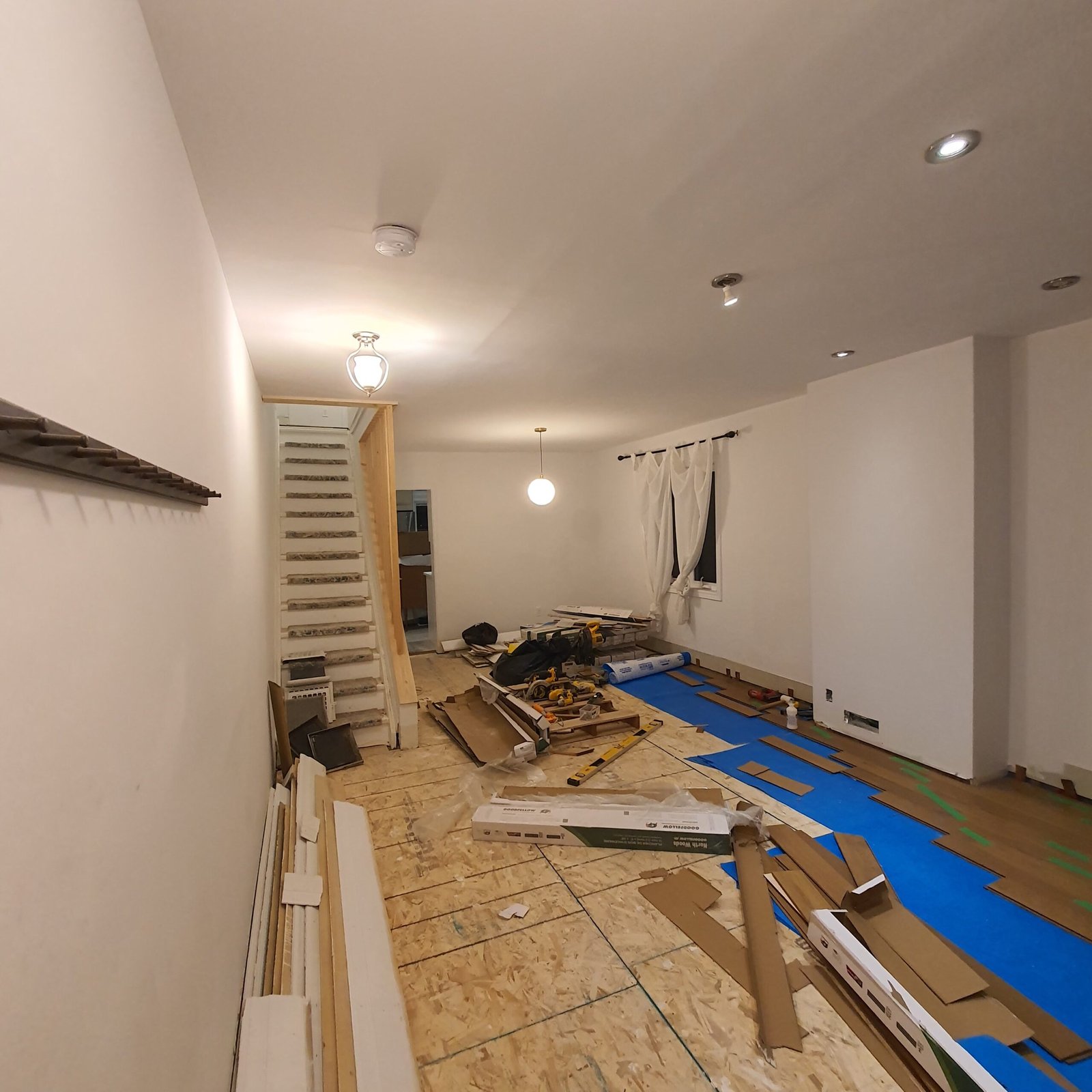 Bathroom before renovation in Thornhill showing outdated fixtures and layout